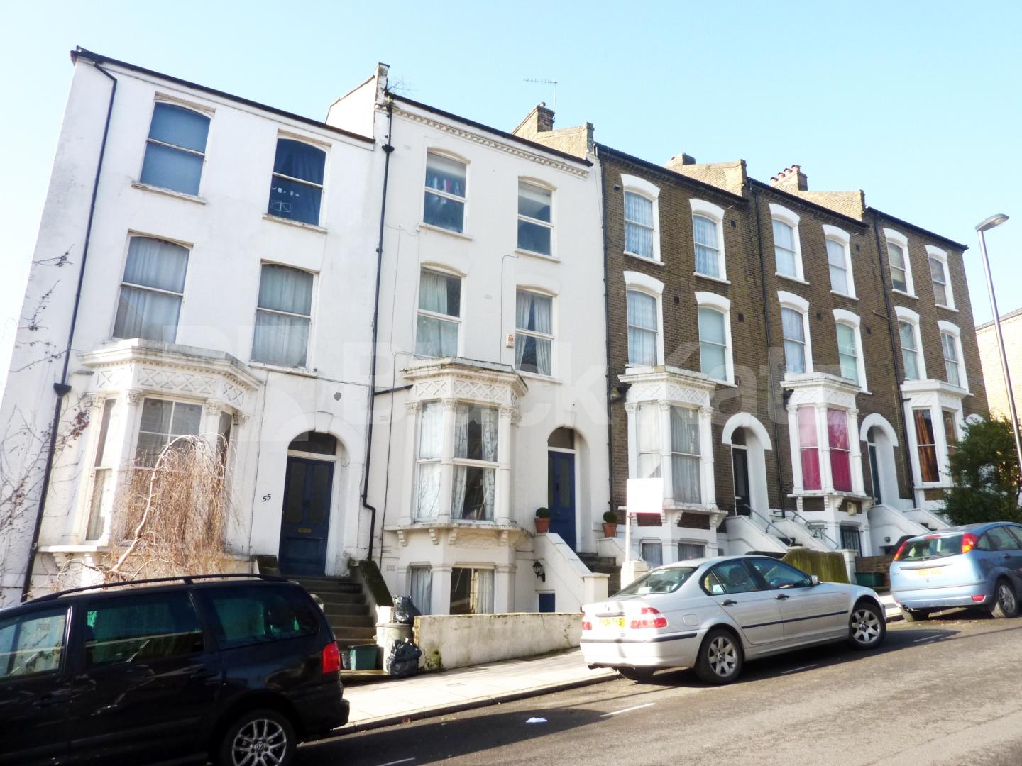 			NEW INSTRUCTION / BRAND NEWLY REFURBISHED, 1 Bedroom, 1 bath, 1 reception Flat			 Hazellville Road , Archway